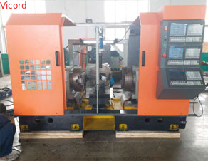 İyi bir fiyat. Yangın Hidrantı Üç taraflı CNC Boring Lathe 4 Hızlı Iletken Adımcı Motor 24N.M çevrimiçi