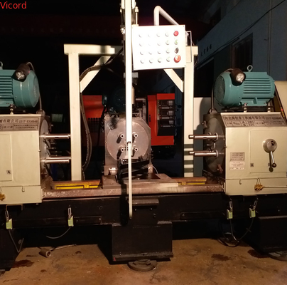 Un bon prix. Machines de forage à trous multiples à trois côtés pour raccords de vannes et tuyaux non standard en ligne